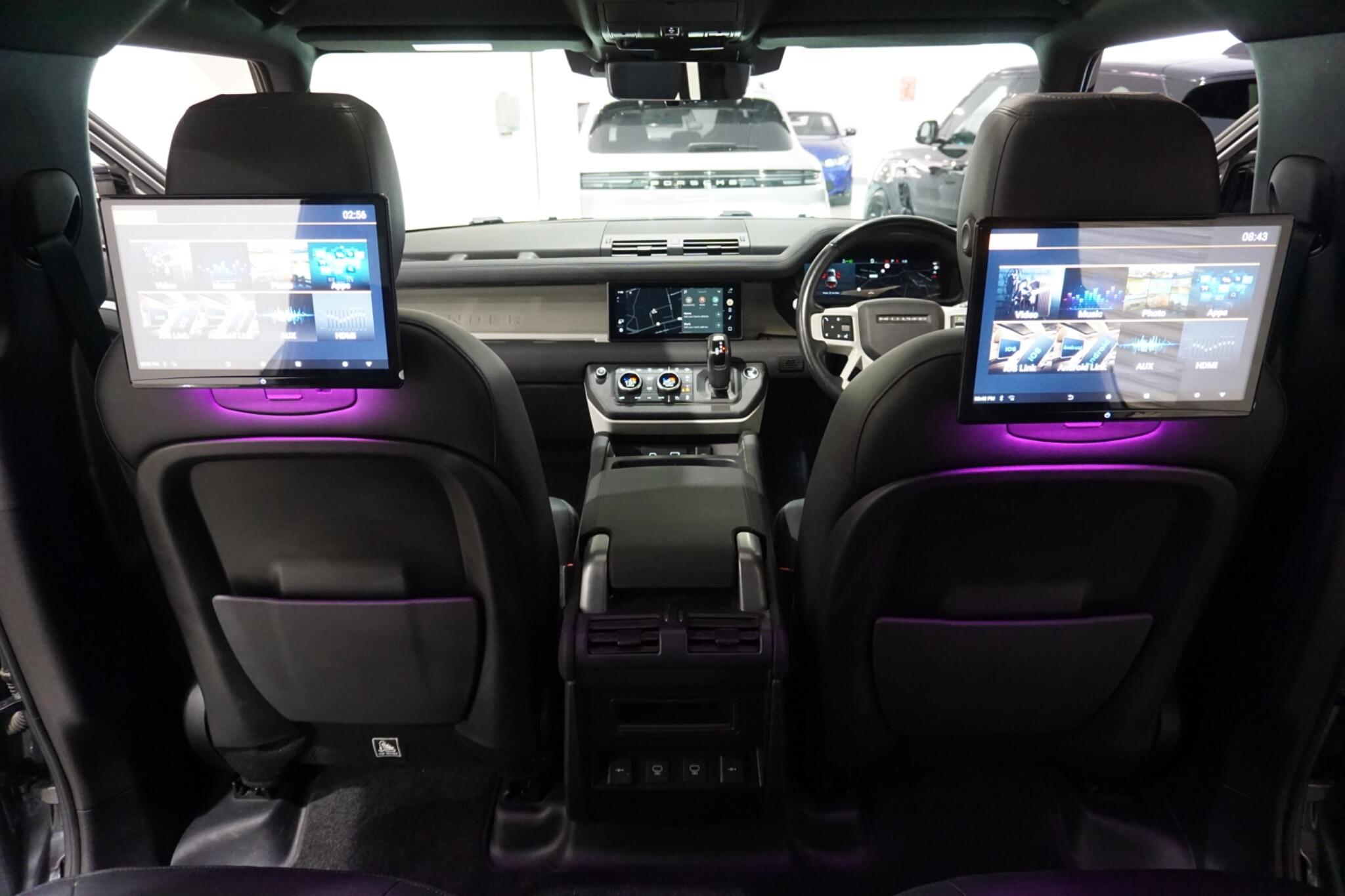 Land Rover Defender 110 3.0 D250 MHEV X-Dynamic SE SUV 5dr Diesel Auto 4WD Euro 6 (s/s) (250 ps)